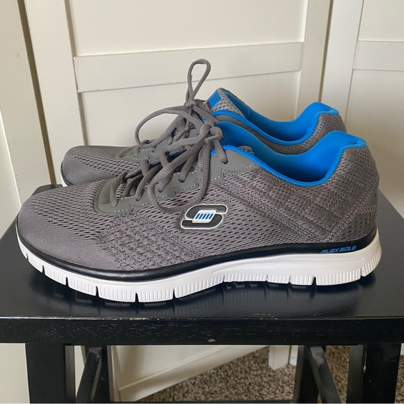 Skechers Mens Flex Sole Memory Foam Size 12 Gel Infused Running Sneaker *STAIN - Picture 5 of 11